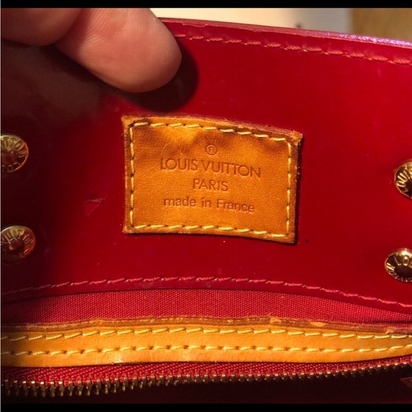 Louis Vuitton Vernis Reade PM LOUIS VUITTON Vernis Reade PM - Picture 10 of 12